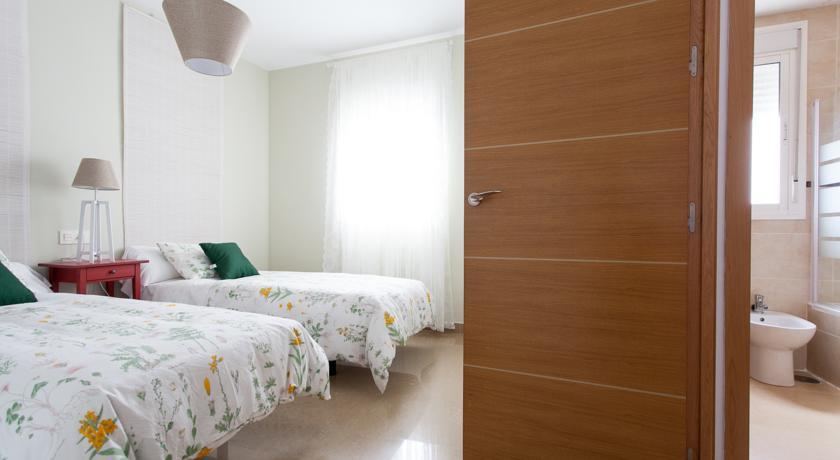 Apartamentos Alberto Lista 9 Севилья Номер фото